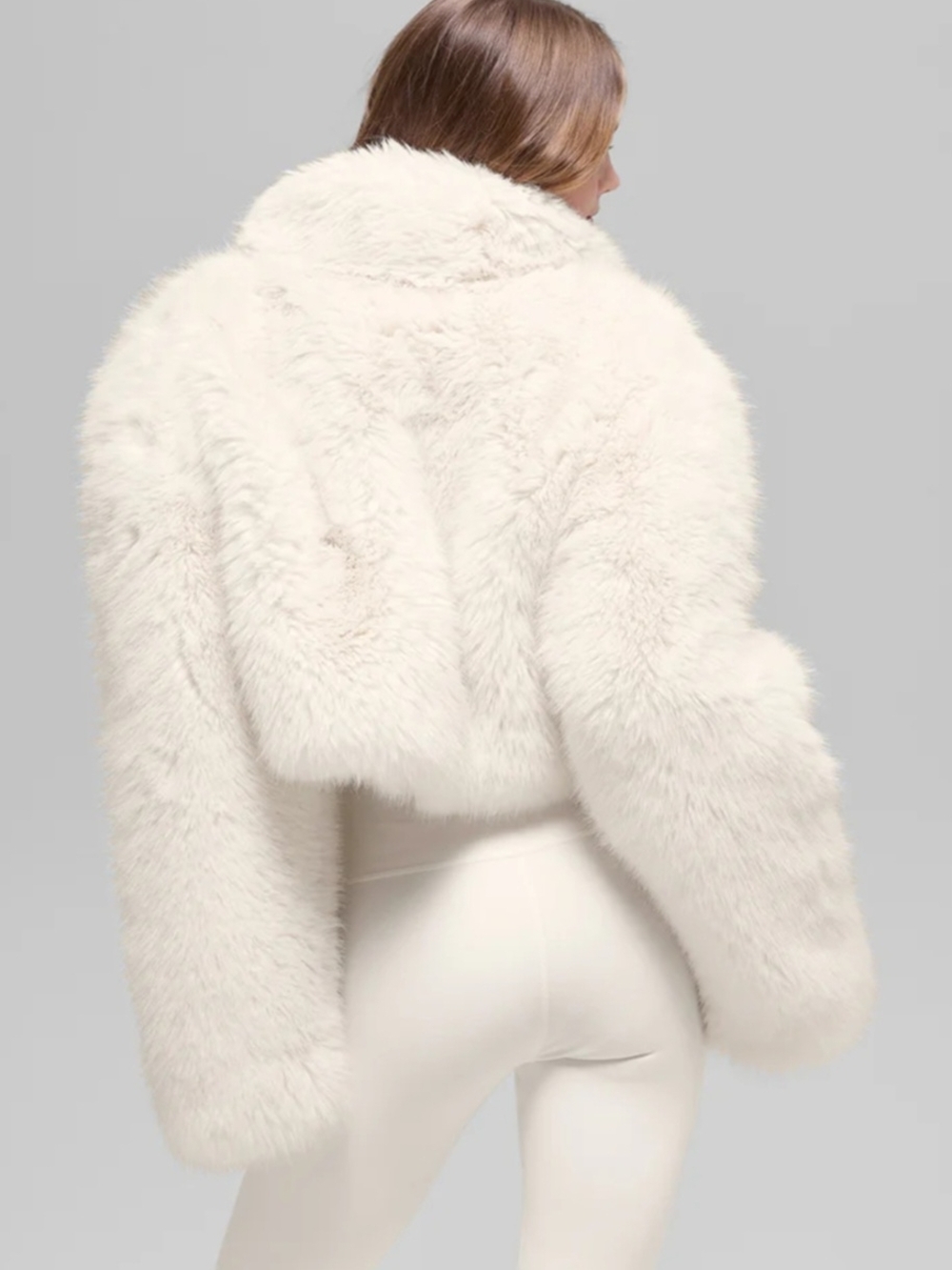 ALO Yoga Plush Cropped Teddy Jacket in Ivory White